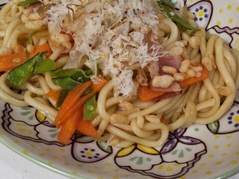 簡単！早い！野菜たっぷり焼きうどん！